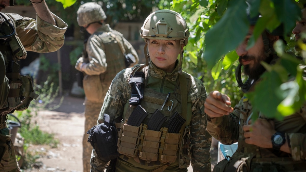 Women At War Ukraines Female Soldiers Dream Of Freedom, Fight For Survival