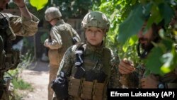 Украинската војска е една од најфеминизираните вооружени сили во Европа, според заменик министерот за одбрана на земјата.