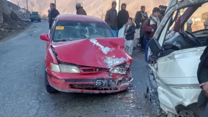 حادثۀ ترافیکی در پروان شش کشته و زخمی برجای گذاشت