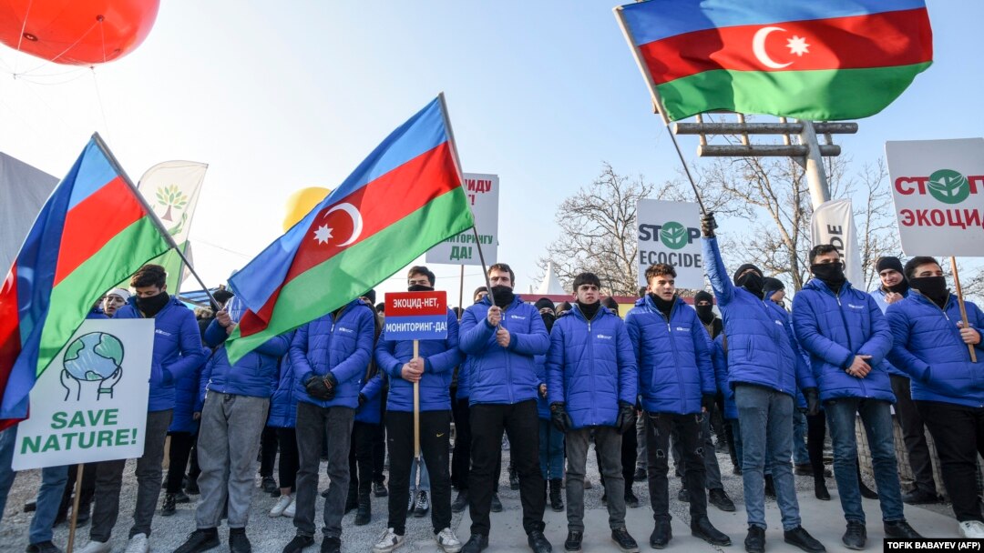 Азербайджанские активисты