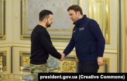 Президент України Володимир Зеленський і чинний голова ОБСЄ, міністр закордонних справ Республіки Північна Македонія Буяр Османі. Київ, 16 січня 2023 року