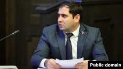 Министр обороны Сурен Папикян