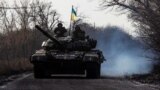 Аналітики додали, що українські війська поки що перешкоджають російським силам отримати значні успіхи