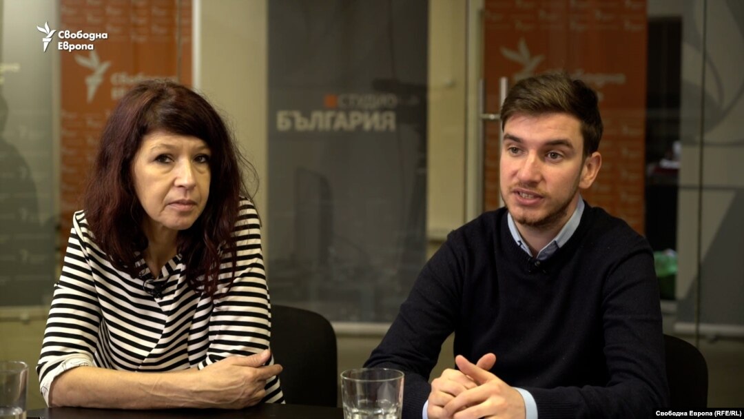 Журналистите Силвия Великова от БНР и Йоан Запрянов от "Капитал"