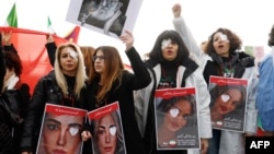 تجمع اعتراضی مخالفان جمهوری اسلامی در پاریس در همبستگی با اعتراضات سراسری در ایران