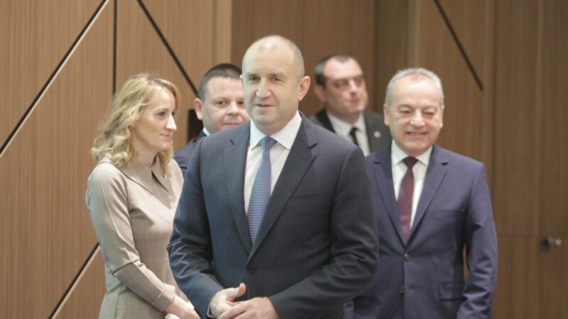 Бугарскиот претседател го распушти парламентот и закажа предвремени избори за 2 април