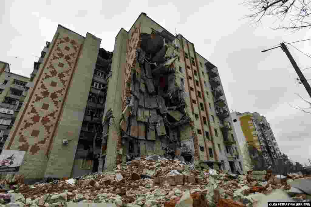 Smatra se da je do 90 posto ovdašnjih građevina uništeno ili oštećeno nakon ruske invazije prije skoro godinu dana.