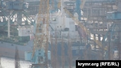 Tanker sa ruskom naftom na Krimu