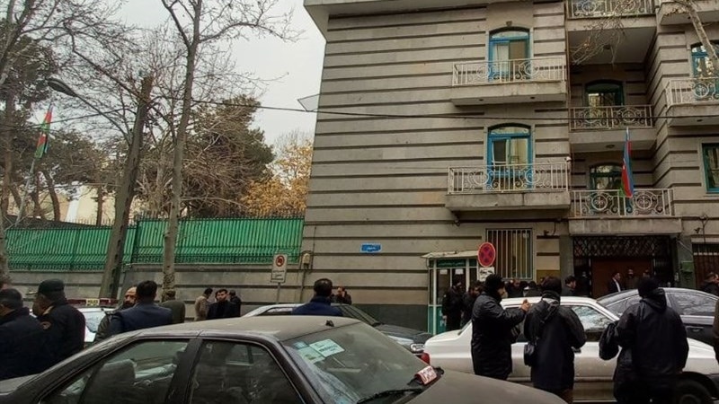 Ubijena jedna osoba u ambasadi Azerbejdžana u Iranu, Baku evakuiše osoblje