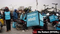 ფოტო არქივიდან: თბილისი. „ვოლტის“ კურიერების აქცია. 