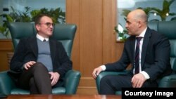 Премиерот Димитар Ковачевски разговараше со лидерот на Алијанса за Албанците Арбен Таравари за евентуален влез на АА во Владата 