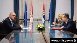 Sastanak hrvatskog ministra diplomatije Gordana Grlića Radmana (levo) i njegovog srpskog kolege Ivice Dačića u Subotici, 28. januar 2023.