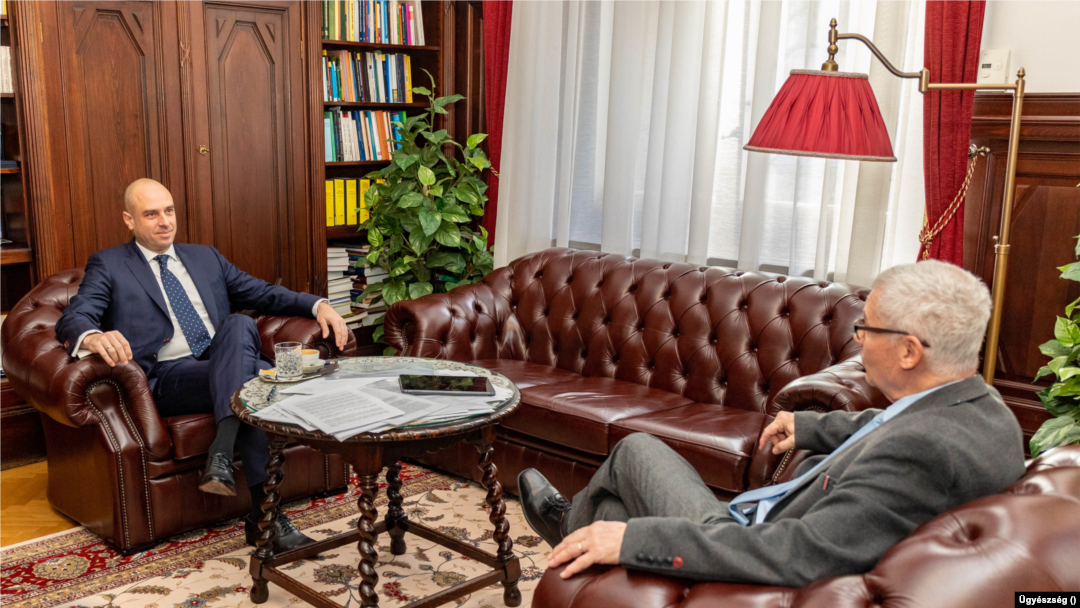 Polt Péter legfőbb ügyész hivatalában egyeztet Biró Ferenccel, az Integritás Hatóság elnökével 2023. január 23-án
