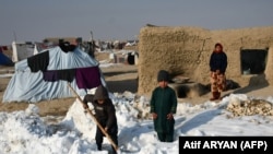 زمستان در مناطق مختلف افغاستان در جریان یک ماه گذشته تلفات سگینی را به مردم وارد کرده است