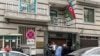 نمایی از سفارت جمهوری آذربایجان پس از حمله مسلحانه به آن در روز هفتم بهمن