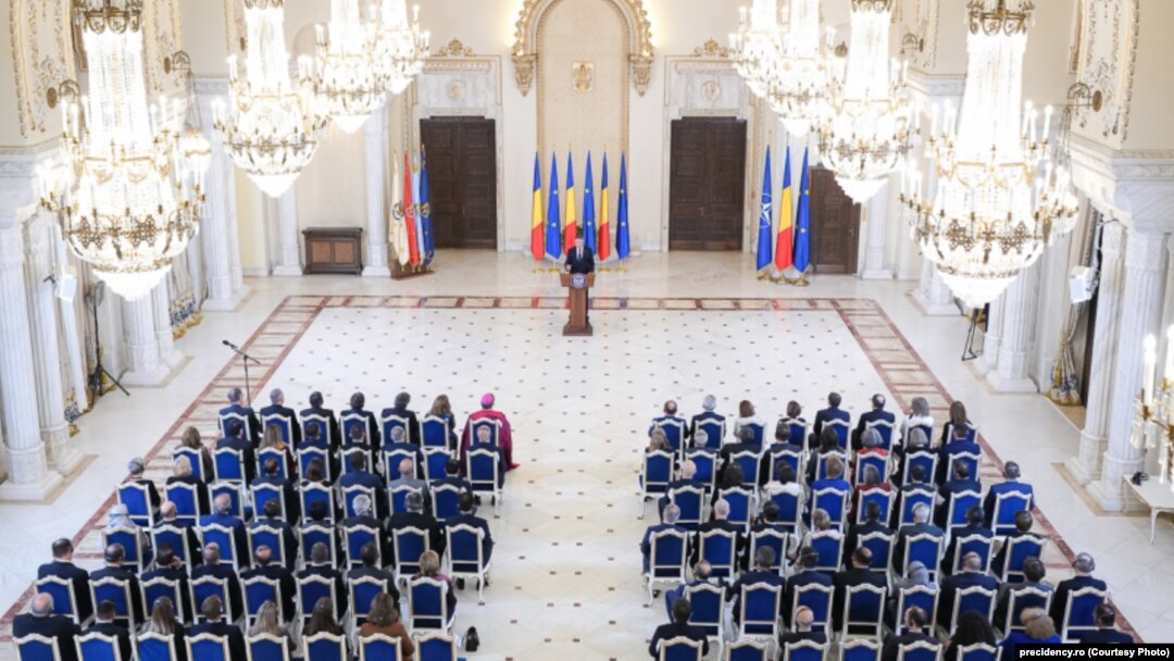 Președintele Klaus Iohannis la întâlnirea anuală cu șefii misiunilor diplomatice acreditați în România: „Anul care tocmai a început nu va fi simplu. Ne va testa în continuare capacitatea de a răspunde la provocări, de a rămâne solidari și mai ales uniți”.