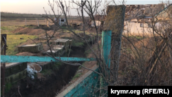 Село Максимовка, Николаевская область. Здесь, показывают, был укрепрайон российских военных посреди жилых домов, январь 2023 года