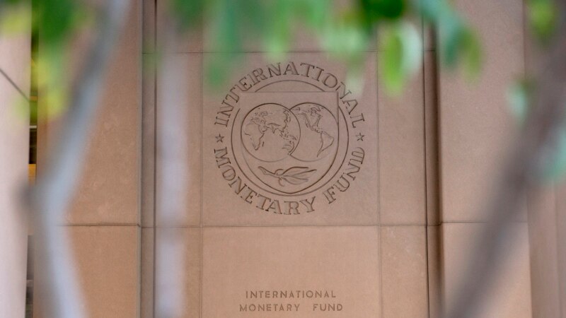 O misiune de evaluare a FMI poartă discuții la Guvern