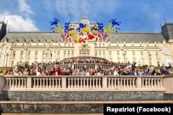 Eveniment organizat în cadrul programului Repatriot, la Chișinău. Sute de conferințe dedicate românilor plecați în străinătate au avut loc începând cu 2015 în toate țările cu comunități masive de emigranți.