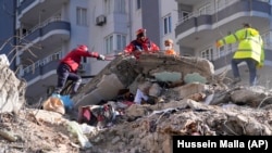 Землетрус стався вранці 6 лютого, пошуково-рятувальні роботи тривають досі 