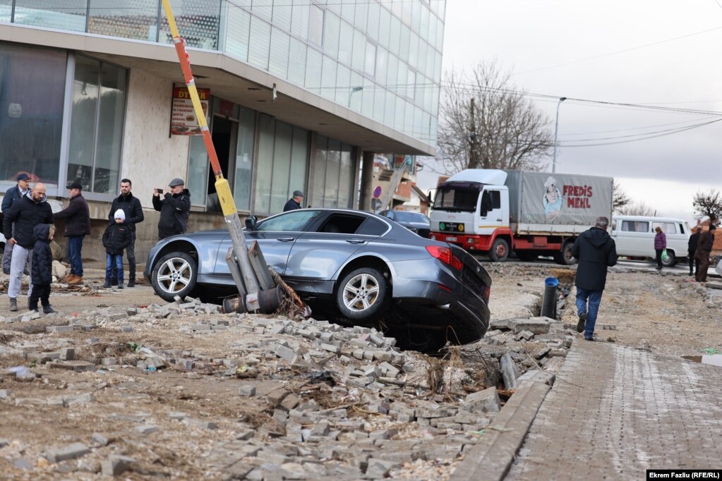 Dëmet e shkaktuara nga vërshimet në Skenderaj.