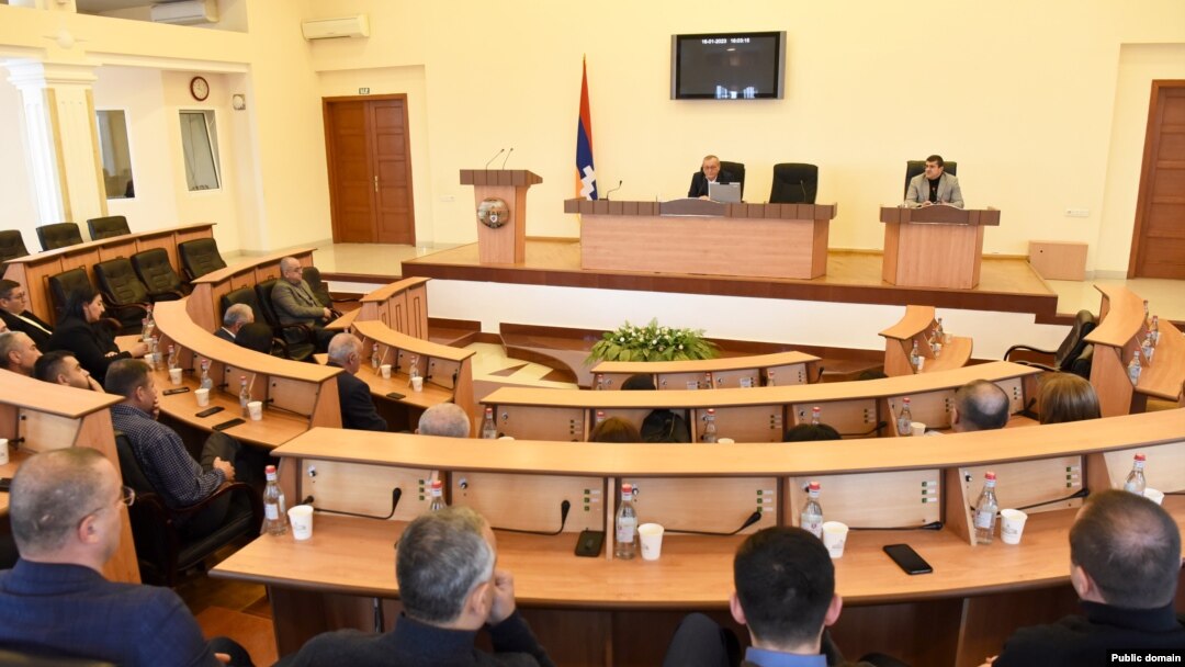 Nagorno Karabakh-President Arayik Harutyunian met with deputies on January 16.