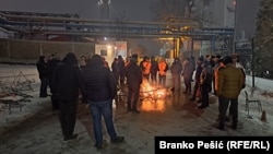 Jedan od ulaza u topionicu bakra Ziđin Koper u Boru, na istoku Srbije, koju je deo nezadovoljnih radnika blokirao tokom protesta 26. januara tražeći veće zarade i novi kolektivni ugovor. 
