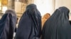 بسته شدن حمام‌های زنانه از سوی طالبان زنان را با مشکلات مواجه کرده است 