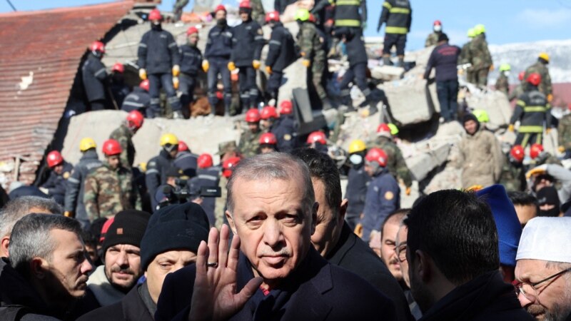 Erdogan traži oproštaj zbog spore reakcije nakon zemljotresa u Turskoj      