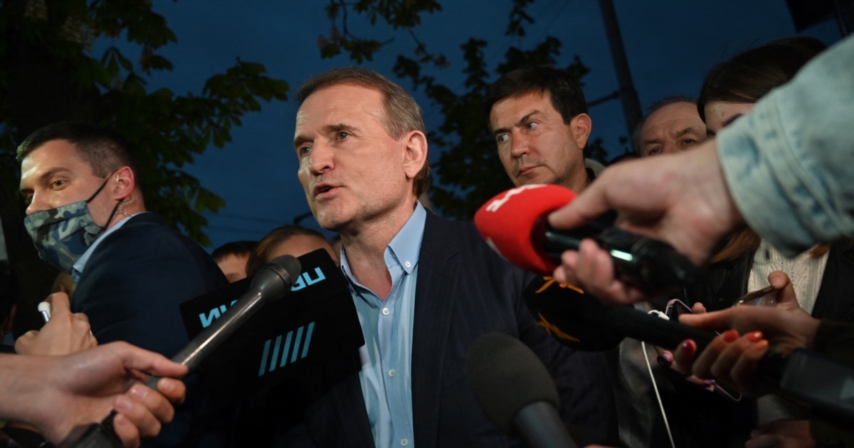 ოლიგარქ ვიქტორ მედვედჩუკთან დაკავშირებული კომპანია რუსეთს "მერსედესის" სატვირთო მანქანებით ამარაგებს