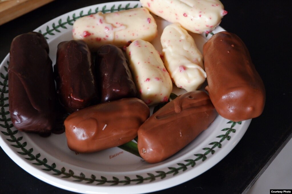 Gatime me gjizë e të lyera me çokollatë, janë të preferuarat në Bjellorusi.
