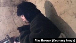 За тимчасової окупації села Мотижин на Київщині Ліза Баклан з сім'єю ховалися в підвалі під час обстрілів