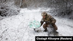 Mask 2025-ci ildə "Starlink"i "Ukrayna ordusunun onurğa sütunu" adlandırıb.