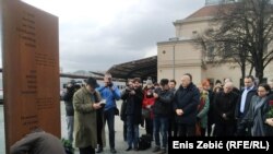 Polaganje vijenaca na Glavnom kolodvoru u Zagrebu
