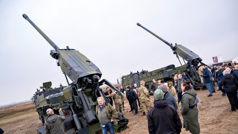 Jedanaest zemalja NATO-a obećalo donacije u oružju Ukrajini