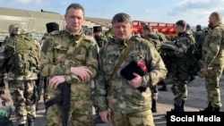 Микола Дьяконов на фото праворуч