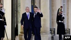 نخست‌وزیر اسرائیل و رئیس‌جمهور فرانسه در کاخ ریاست‌جمهوری الیزه در پاریس، ۲ فوریه ۲۰۲۳
