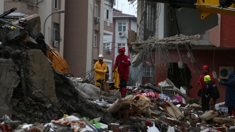 Državljanin BiH pod ruševinama u Turskoj, među povređenima i državljani Hrvatske i Severne Makedonije