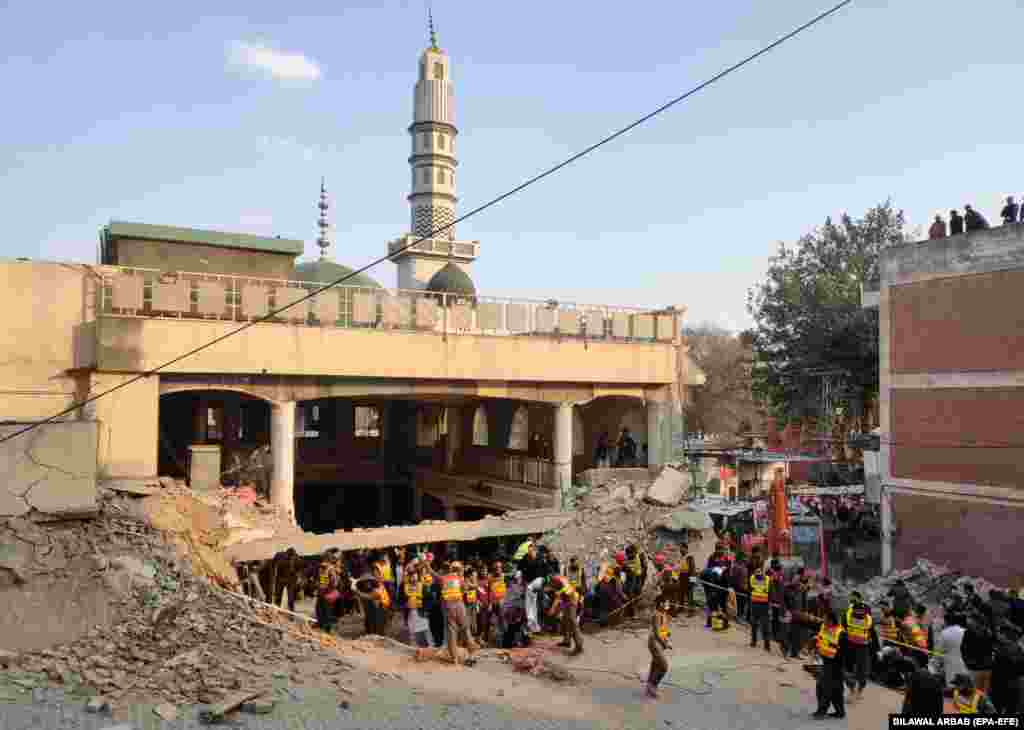 The intensity of the blast caused large parts of the two-story building in the compound of the city&#39;s police headquarters to collapse. &nbsp;