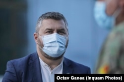 Gabriel Țuțu, directorul Romarm, a fost și el reținut în acest dosar.