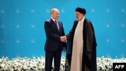 Președintele iranian Ebrahim Raisi și președintele rus Vladimir Putin, Teheran, 19 iulie 2022