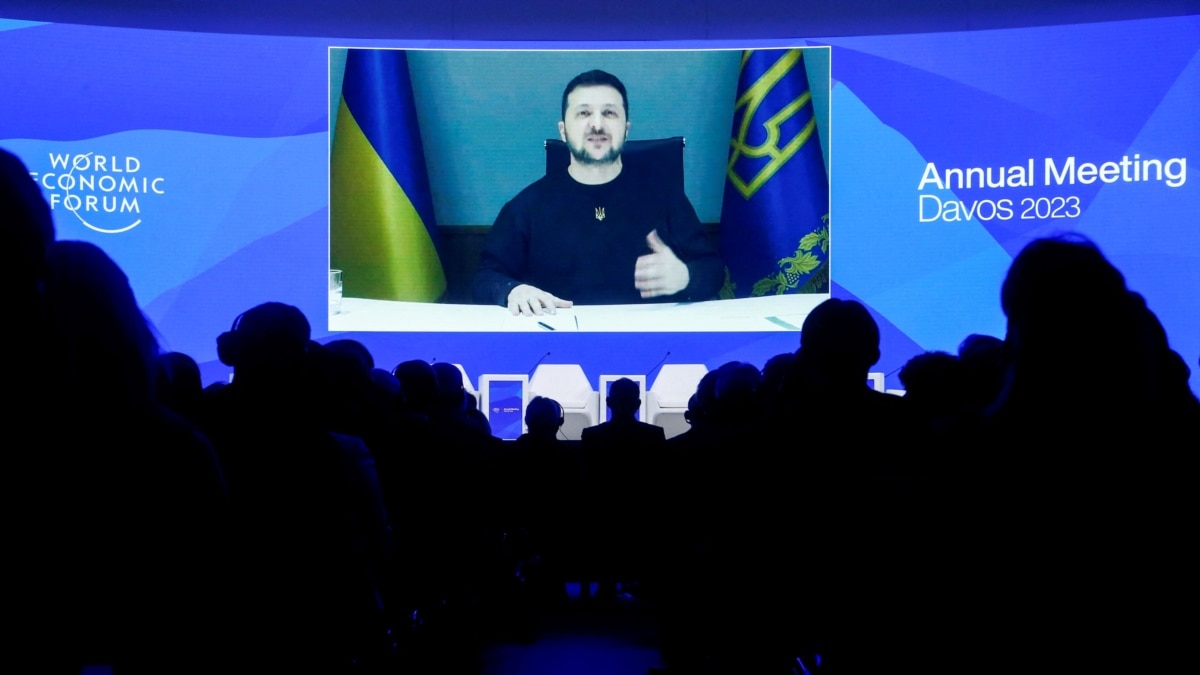 Украинският президент Володимир Зеленски каза, че западните доставки на танкове