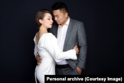 Українська волонтерка Світлана Дзюма-Чан з чоловіком. Фото з особистого архіву Світлани