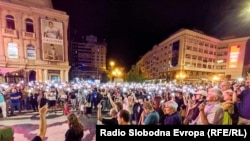 Zvjezdano nebo u Skoplju za žrtve požara u Kočanima