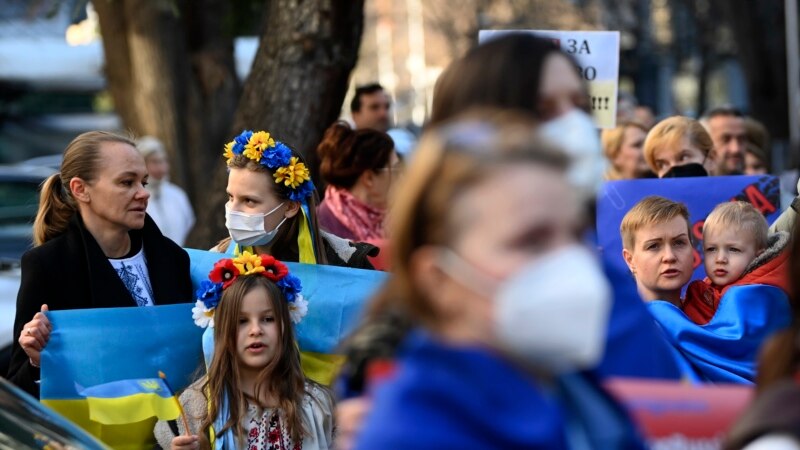 Ndihma për Ukrainën në vend të luleve për 8 Mars