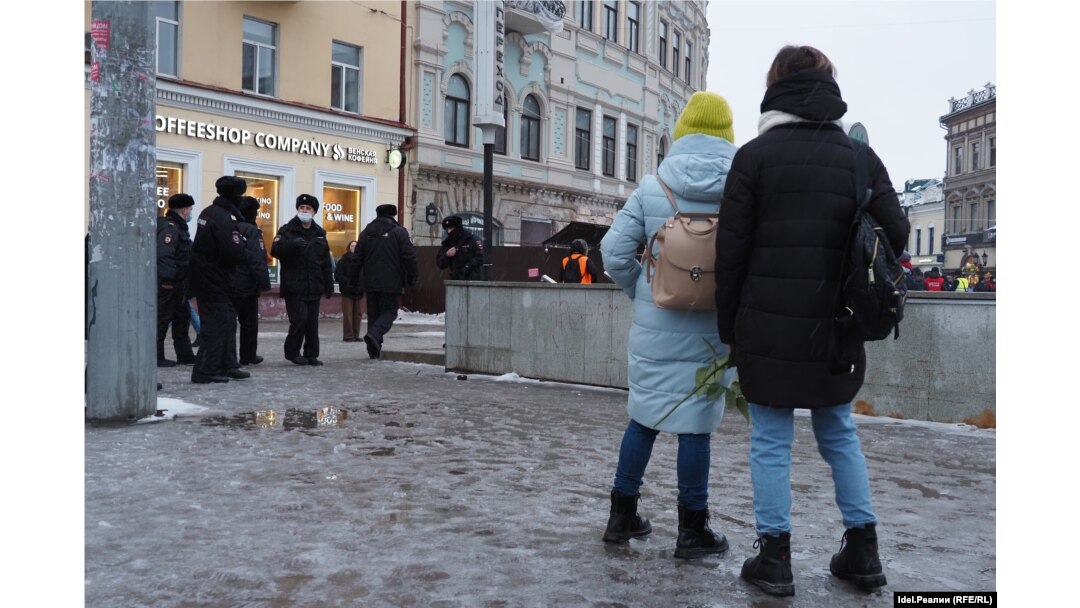 "Это война, а не "спецоперация"!" Полиция Казани зачистила центр от противников вторжения в Украину