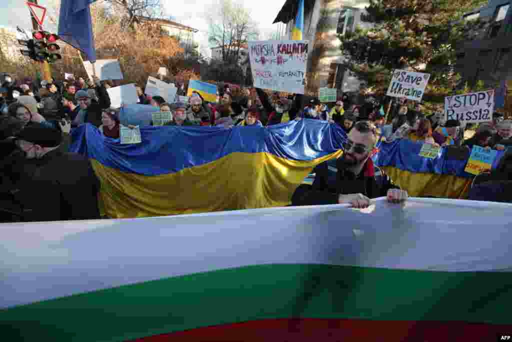 Протест и пред руското посолство в София се проведе в четвъртък, 24 февруари.