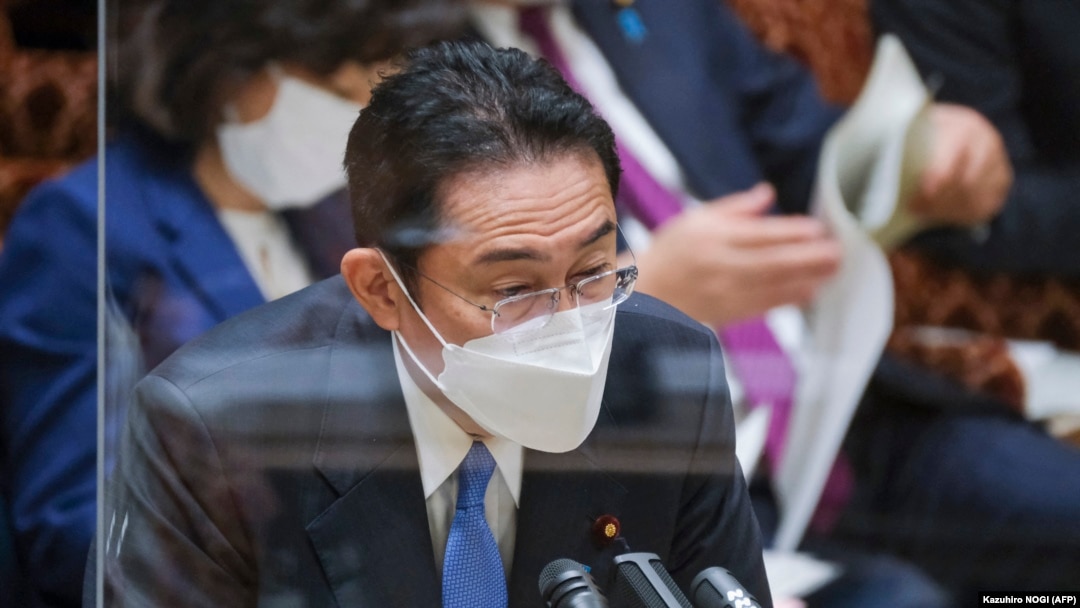În 28 februarie 2022, premierul Japoniei, Fumio Kishida, răspunde întrebărilor formulate de parlamentari pe tema conflictului declanșat de Rusia în Ucraina.