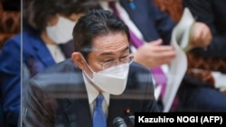 În 28 februarie 2022, premierul Japoniei, Fumio Kishida, răspunde întrebărilor formulate de parlamentari pe tema conflictului declanșat de Rusia în Ucraina.