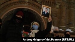 Пикет против войны: теперь — с портретом погибшего солдата из Татарстана